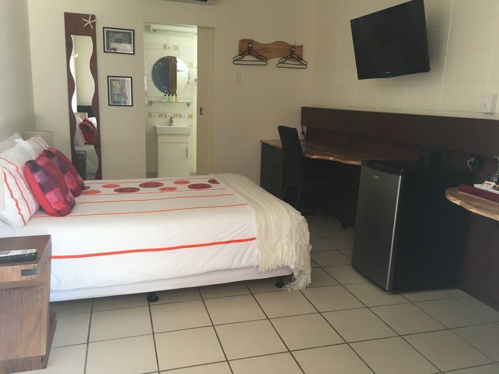 Black Marlin Motel อินนิสเฟล ภายนอก รูปภาพ
